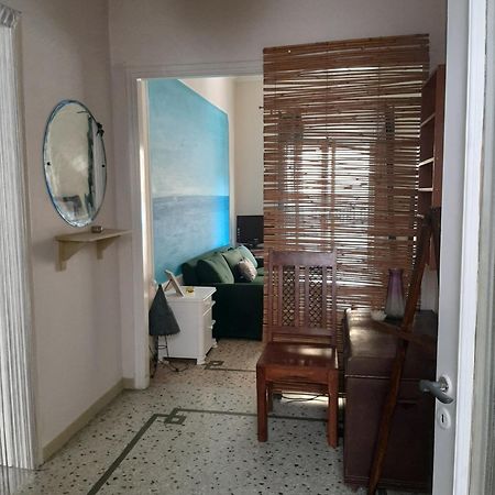 Retro Comfy Home Near Monastiraki Atenas Exterior foto